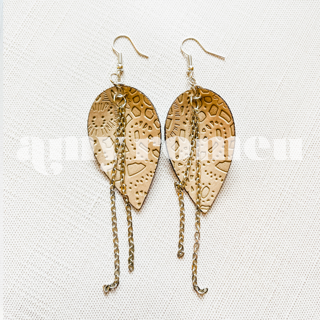 Folded Leaf Earring SVG