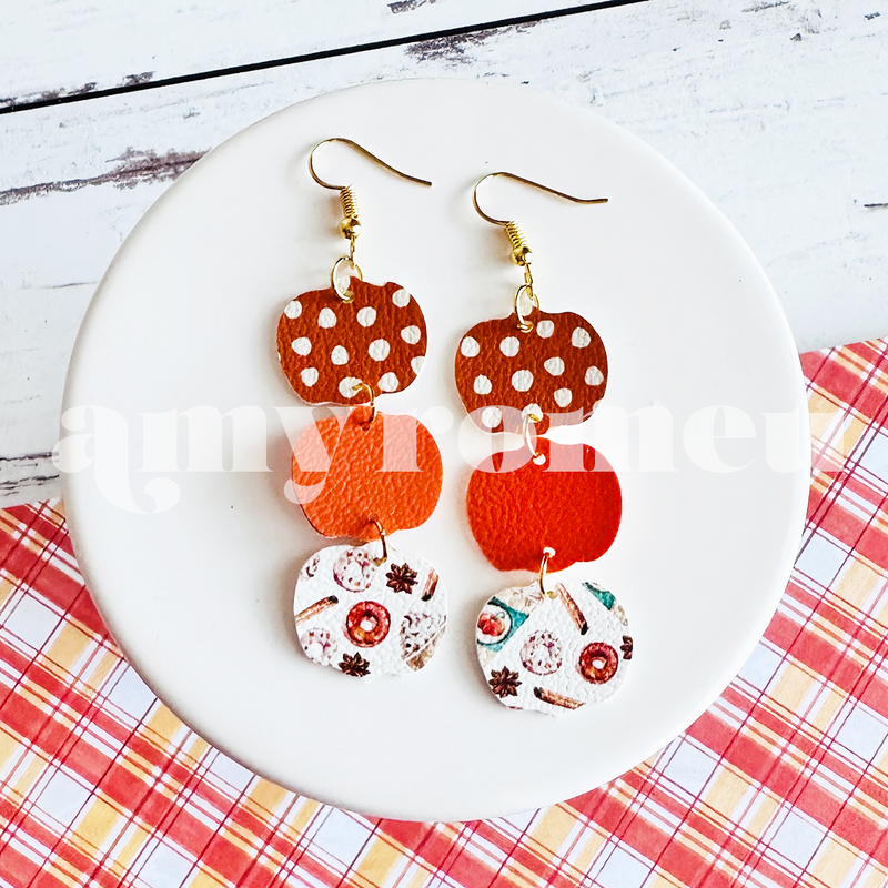 Stacked Pumpkins Earring SVG